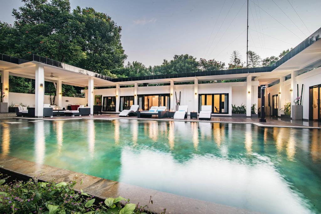 Stunning Villa Lily Lovina  Exterior photo