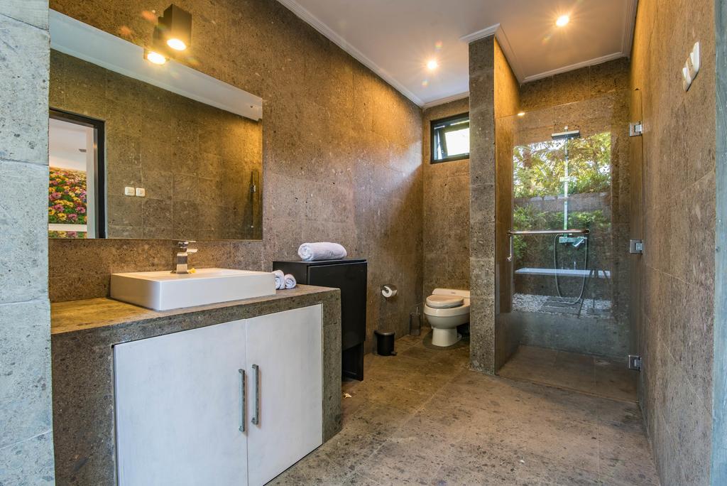 Stunning Villa Lily Lovina  Exterior photo